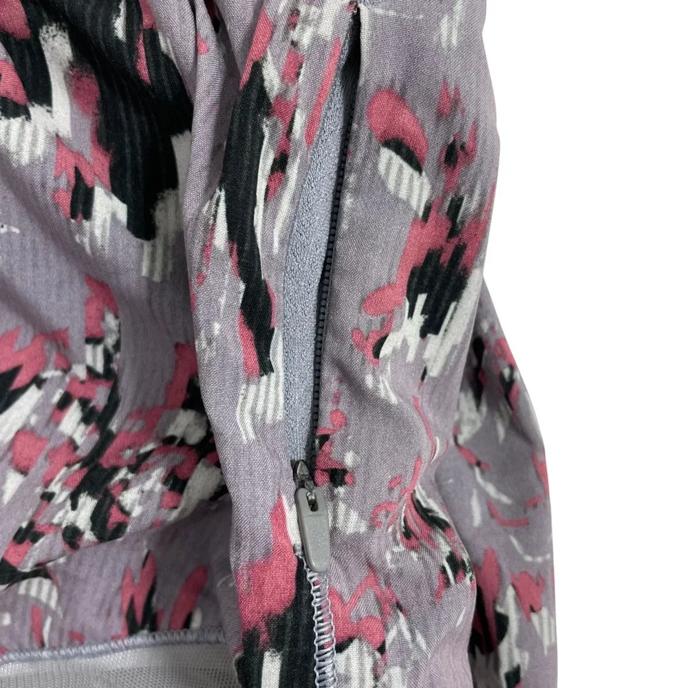 Lululemon Hotty Hot Shorts II Floral Flux Multi‎ / Raceway Grey Size 10